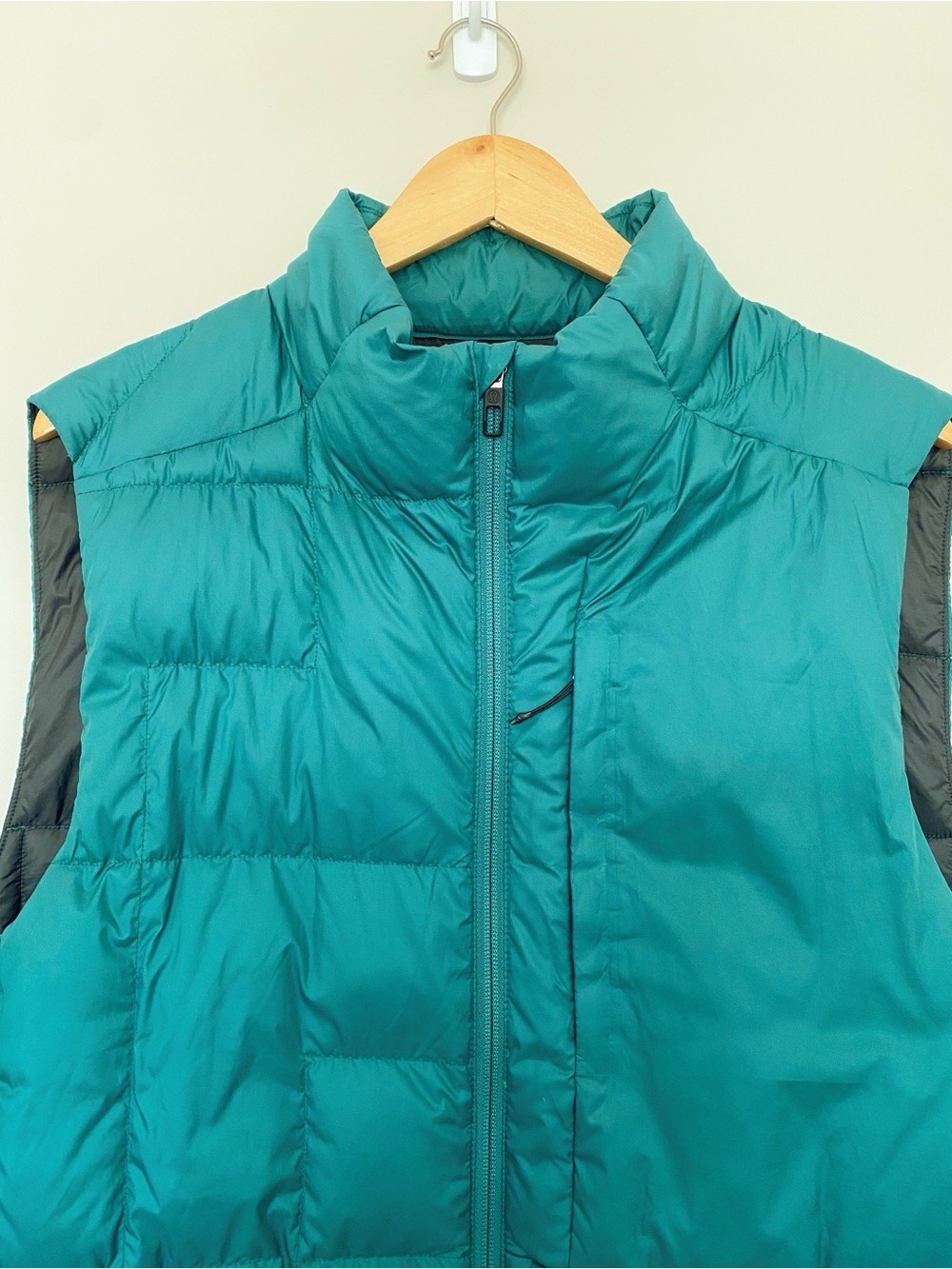Lululemon Pack It Down Vest Green Sz XL - Picture 6 of 16